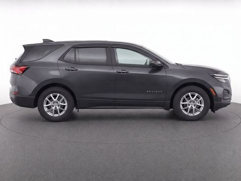 Used 2023 Chevrolet Equinox LT FWD image 10