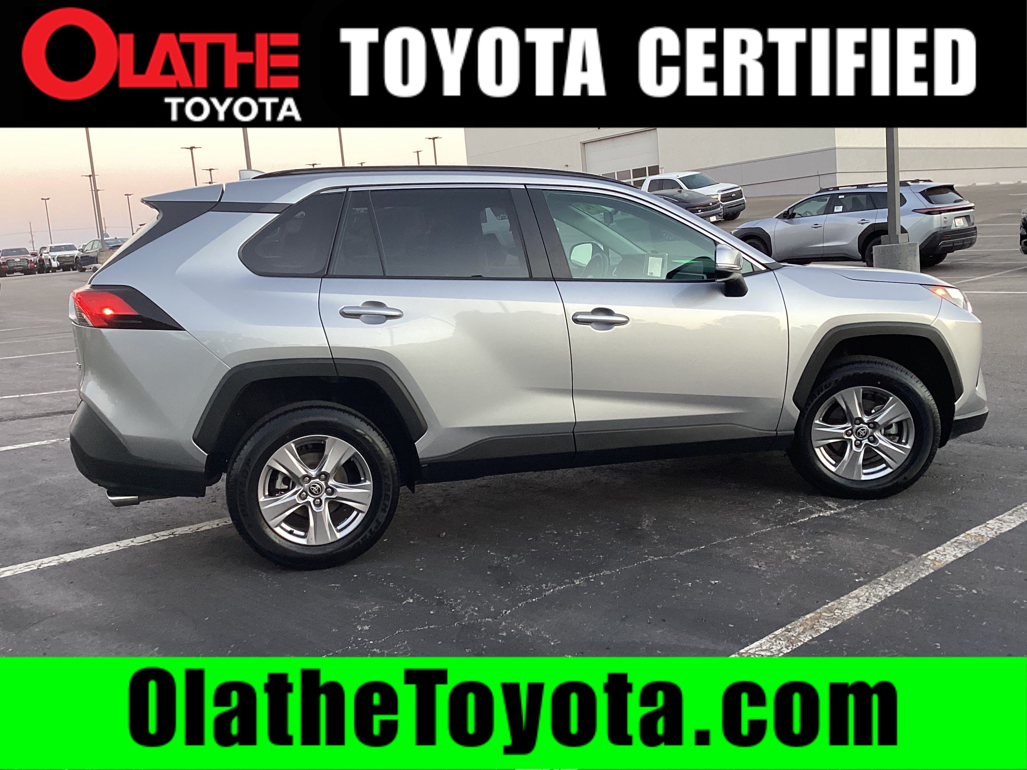 Certified 2025 Toyota RAV4 XLE FWD image 1