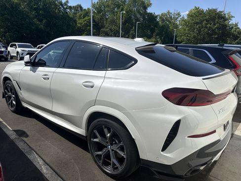 Used 2024 BMW X6 xDrive40i w/ Premium Package AWD/4WD image 10