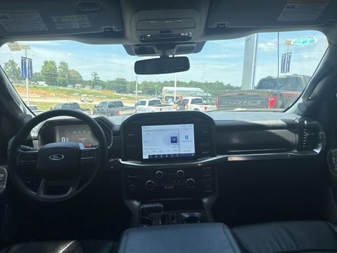 Used 2023 Ford F150 Lariat RWD image 5
