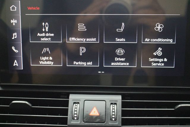 Used 2023 Audi Q5 2.0T Premium Plus w/ Premium Plus Package AWD/4WD image 26