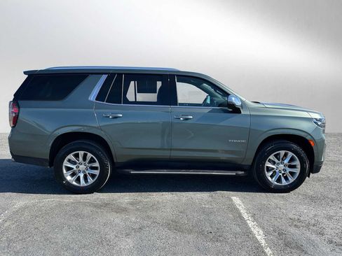 Used 2024 Chevrolet Tahoe Premier AWD/4WD image 2