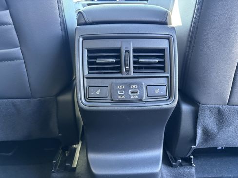 New 2026 Subaru Outback Limited image 33