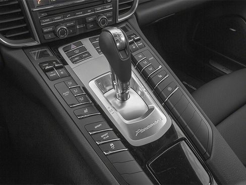 Used 2014 Porsche Panamera 4 image 13