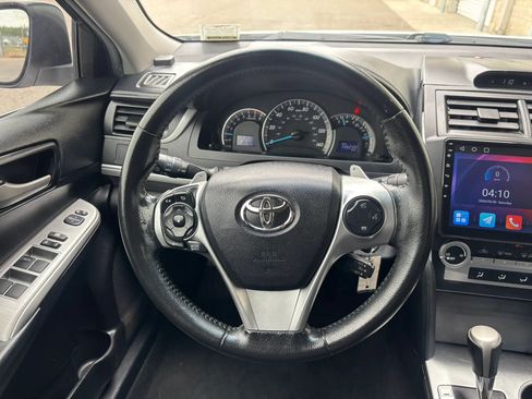 Used 2014 Toyota Camry SE w/ Fleet Convenience Package FWD image 17