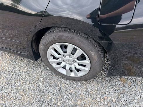 Used 2016 Nissan Altima 2.5 S w/ Power Driver Seat Package image 6