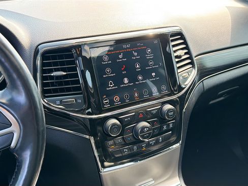 Used 2021 Jeep Grand Cherokee Limited w/ Premium Lighting Group image 29