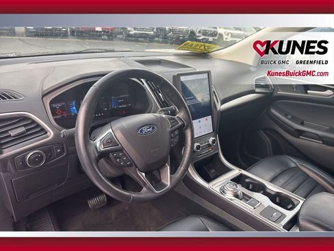 Used 2024 Ford Edge SEL image 20