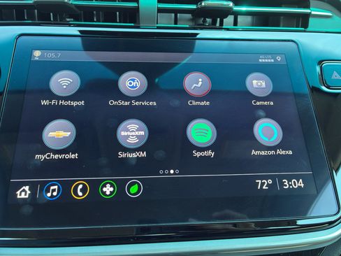 Used 2022 Chevrolet Bolt LT w/ Infotainment Package FWD image 31