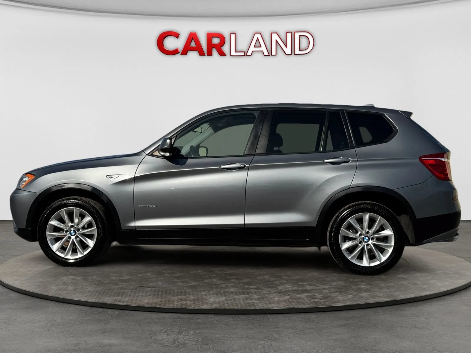 Used 2014 BMW X3 xDrive28i AWD/4WD image 2
