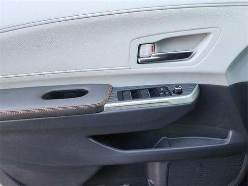 Certified 2023 Toyota Sienna XSE image 17