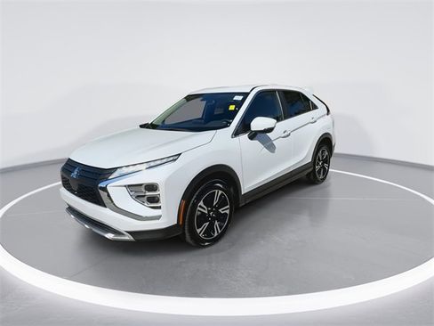 Used 2023 Mitsubishi Eclipse Cross SE image 4