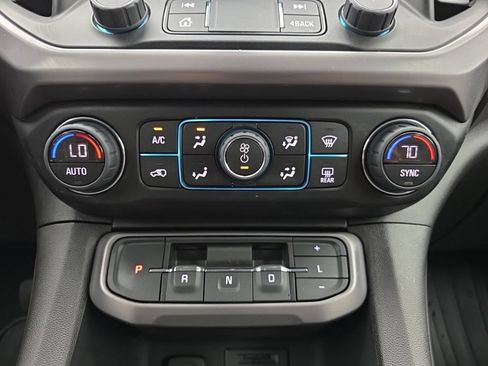 Used 2023 GMC Acadia AT4 w/ GMC Pro Grade Package AWD/4WD image 44