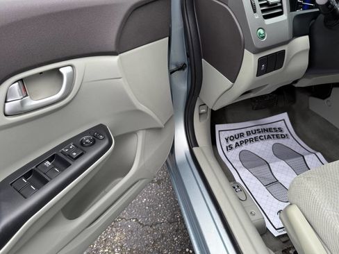 Used 2012 Honda Civic Hybrid Sedan image 23