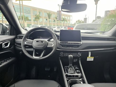 New 2026 Jeep Compass Limited image 25