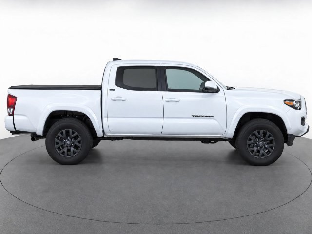 Used 2023 Toyota Tacoma SR5 w/ Technology Package AWD/4WD image 2