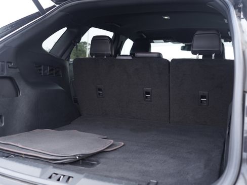 Used 2023 Ford Edge ST-Line image 36