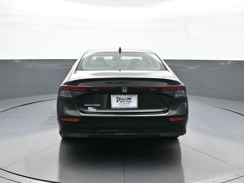 Certified 2023 Honda Accord EX image 7