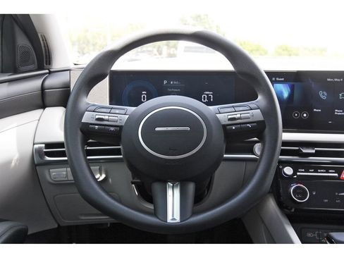 Certified 2026 Hyundai Tucson SEL FWD image 16