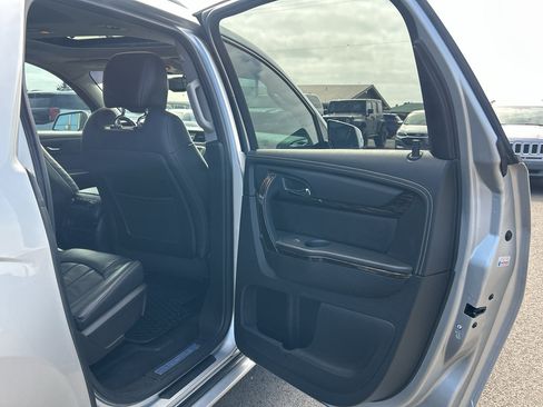Used 2016 GMC Acadia Denali AWD/4WD image 32