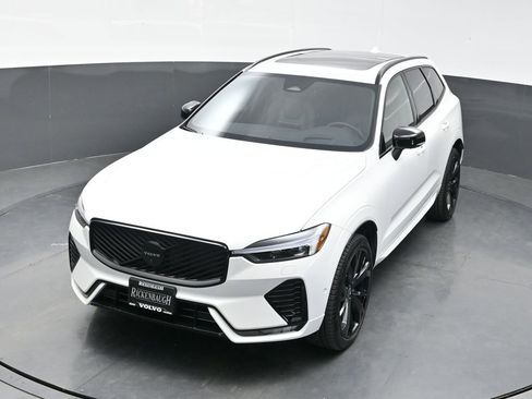 New 2026 Volvo XC60 B5 Ultra w/ Climate Package AWD/4WD image 31