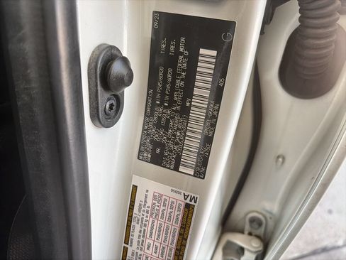 Used 2023 Toyota 4Runner Limited RWD image 35