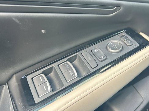 Used 2024 Honda Accord Touring image 33