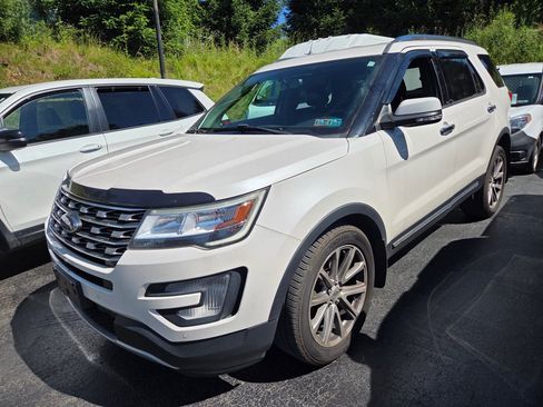 Used 2017 Ford Explorer Limited AWD/4WD image 4