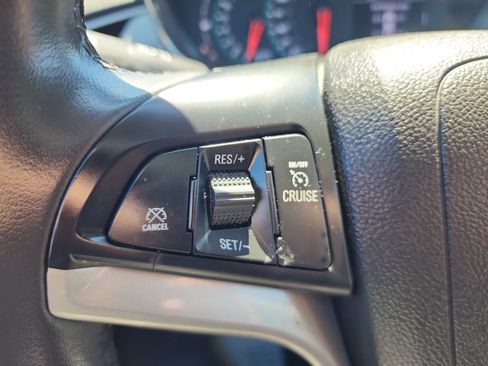 Certified 2020 Chevrolet Trax LT w/ LT Convenience Package image 19