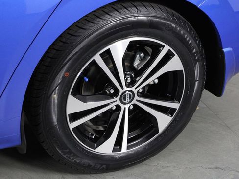 Certified 2022 Nissan Sentra SV image 13