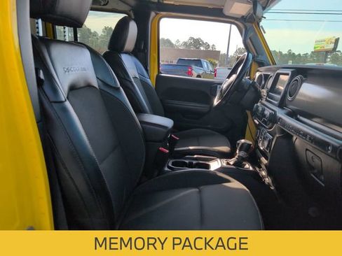 Used 2020 Jeep Wrangler Unlimited Freedom Edition image 18