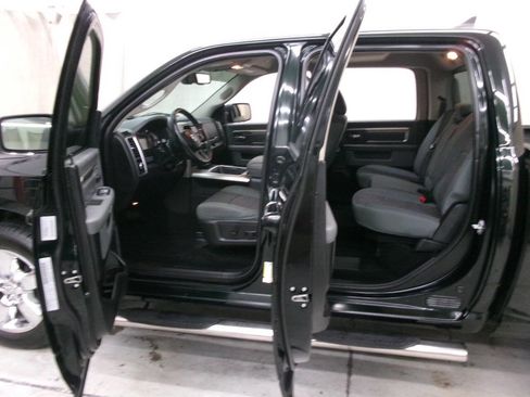 Used 2017 RAM 1500 Big Horn image 15