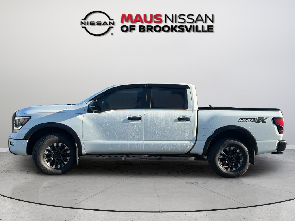Used 2021 Nissan Titan PRO-4X w/ Pro-4x Convenience Package AWD/4WD image 6