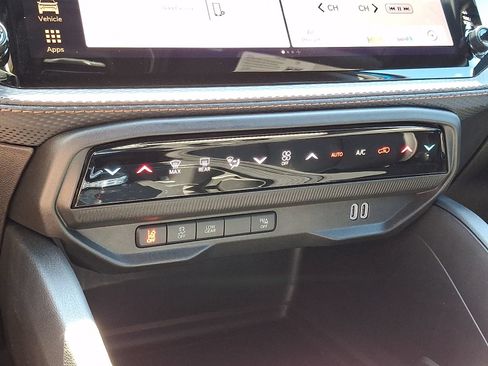 New 2026 Jeep Cherokee Limited AWD/4WD image 11