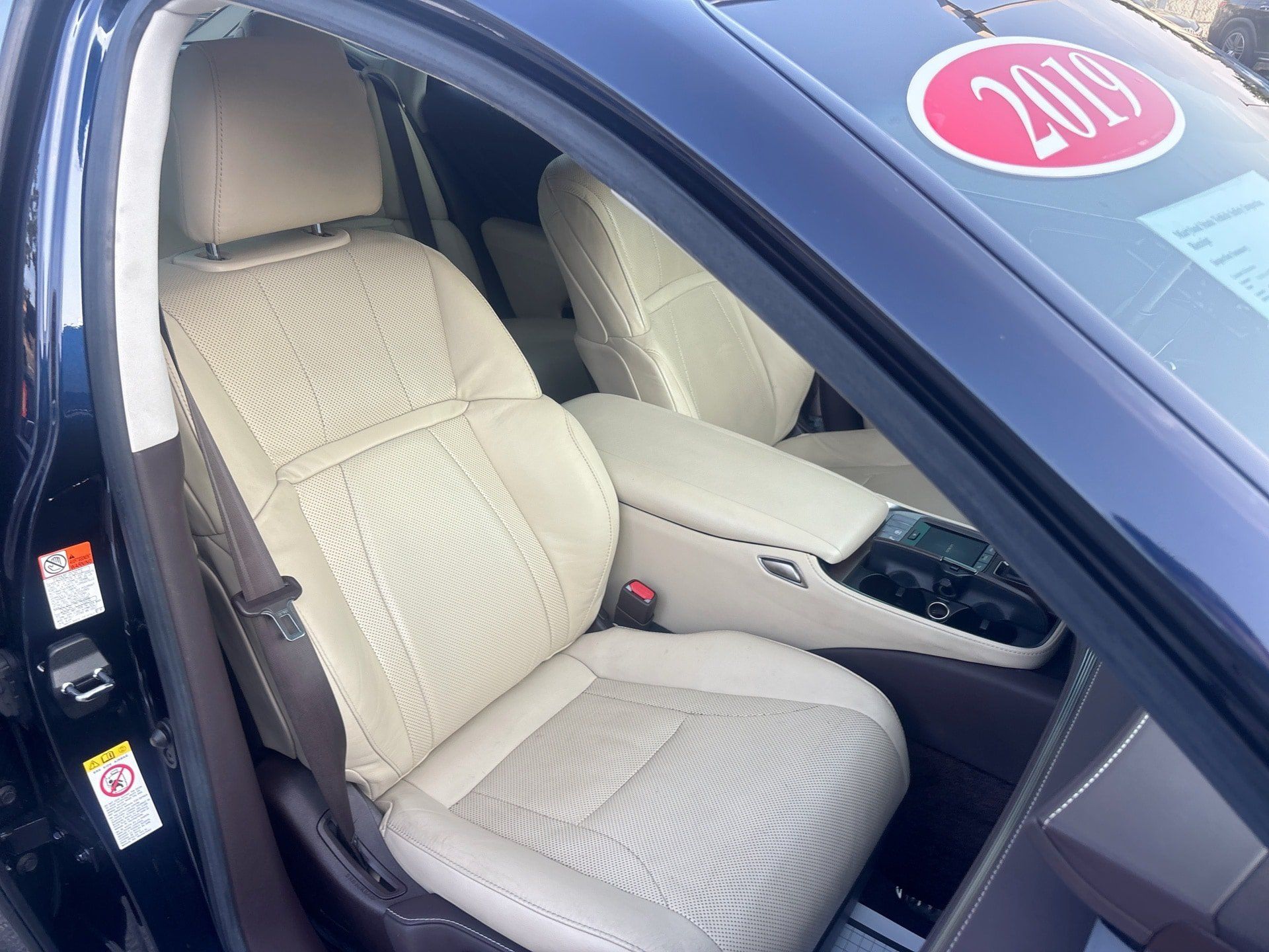 Used 2019 Lexus LS 500 RWD image 28