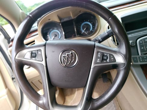 Used 2012 Buick LaCrosse Convenience FWD image 30