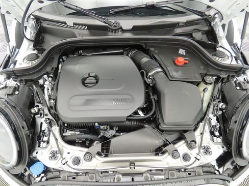 New 2026 MINI Cooper 4-Door Hardtop image 31