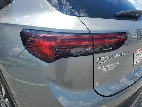 Used 2023 Buick Envision Essence AWD/4WD image 4