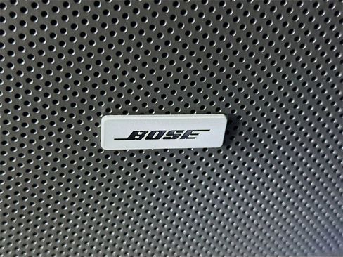 Used 2023 Chevrolet Camaro LT w/ Technology Package image 10