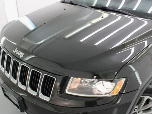 Used 2014 Jeep Grand Cherokee Limited AWD/4WD image 17