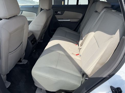 Used 2014 Ford Edge SE w/ Equipment Group 101A AWD/4WD image 13