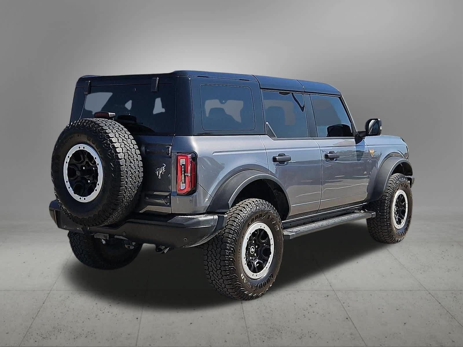 Used 2025 Ford Bronco Badlands AWD/4WD image 6