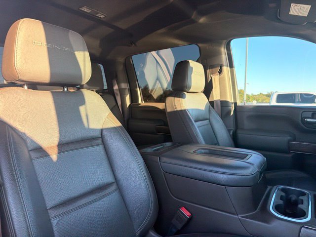 Used 2020 GMC Sierra 2500 Denali w/ Technology Package AWD/4WD image 15