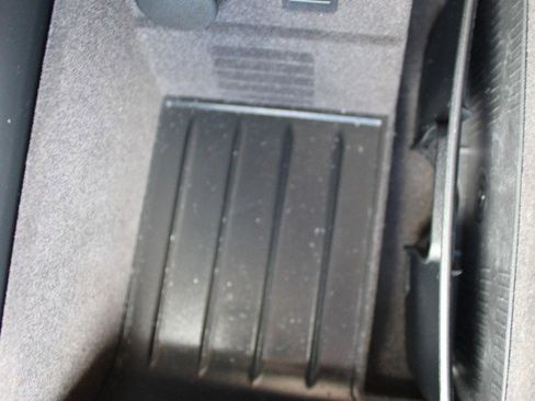 Used 2019 BMW 750i w/ M Sport Package image 66