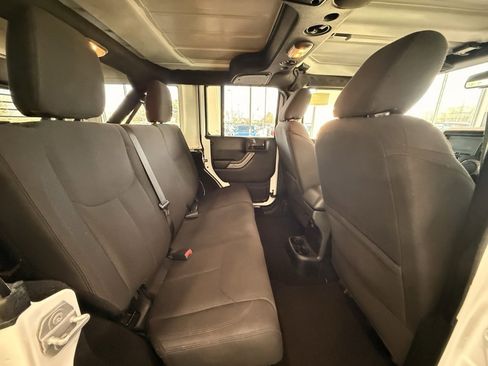 Certified 2018 Jeep Wrangler Unlimited Sport S image 17
