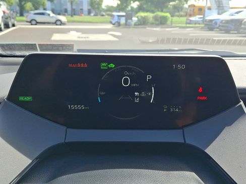 Used 2024 Toyota Prius Prime FWD image 20