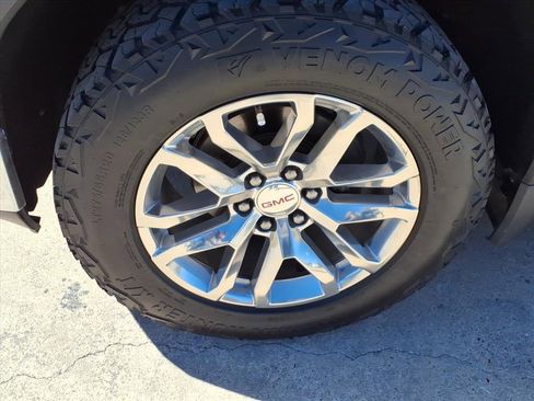 Used 2019 GMC Sierra 1500 SLT w/ SLT Premium Plus Package image 9