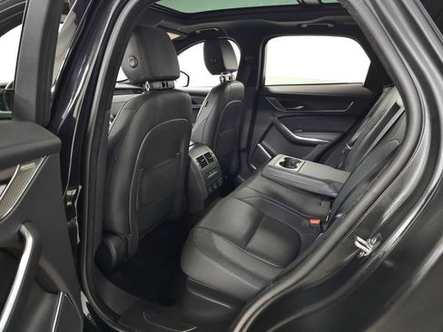 Used 2022 Jaguar F-PACE S AWD/4WD image 34