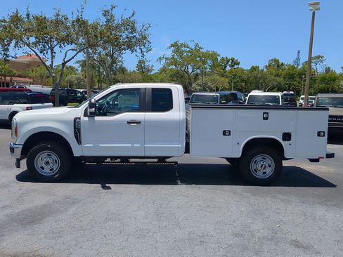 New 2025 Ford F350 XL w/ XL Chrome Package image 7