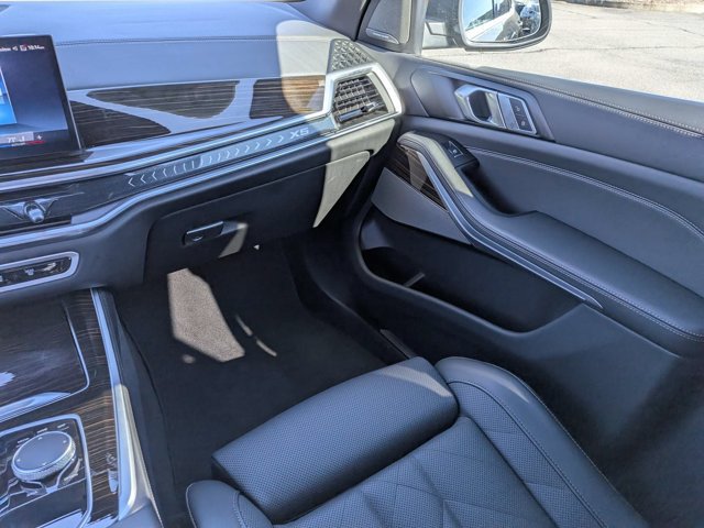 Used 2026 BMW X5 xDrive40i AWD/4WD image 19